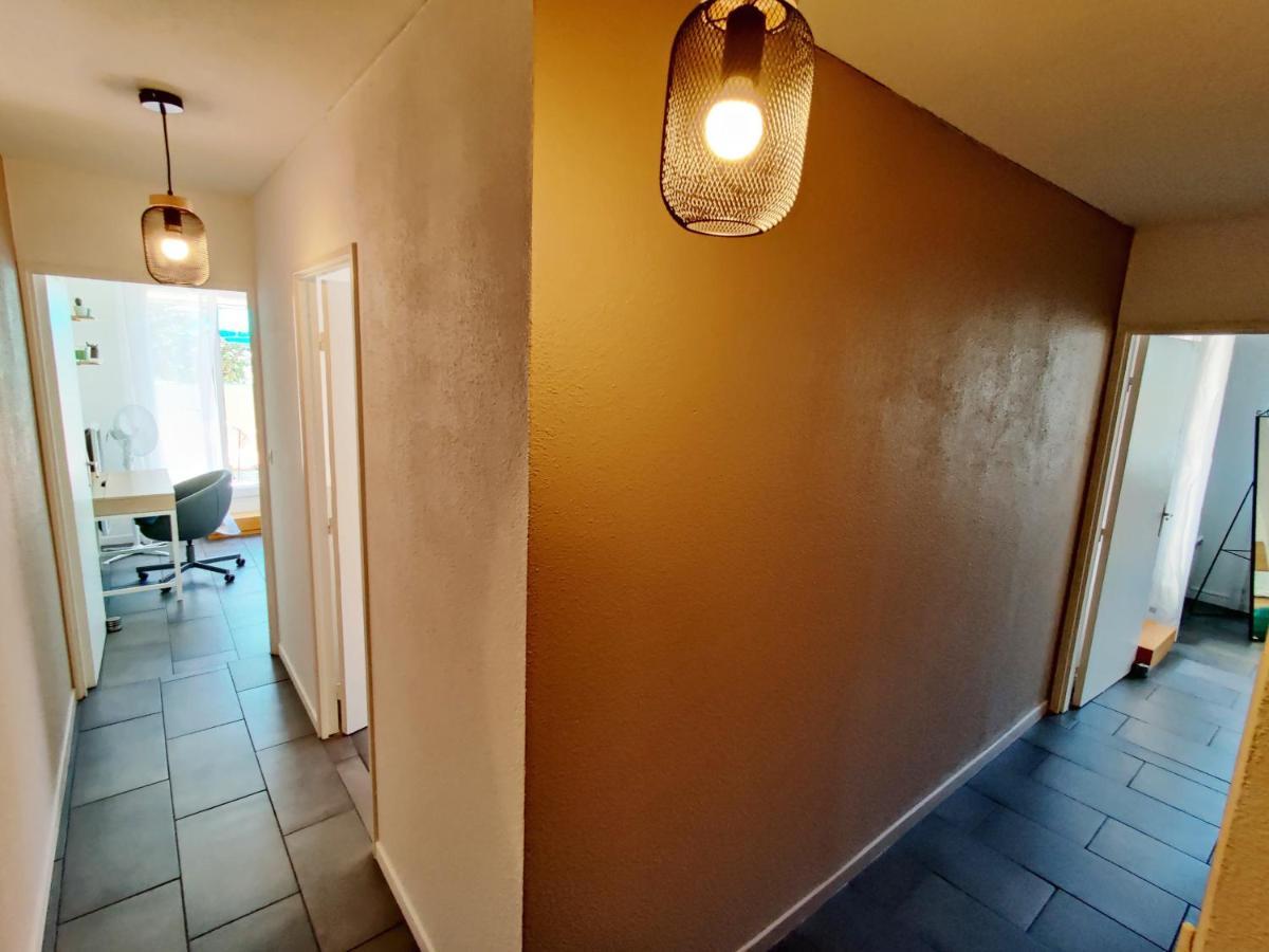 Suite 450 - T4 + 2 Terrasses + Parking Montpellier Exterior foto